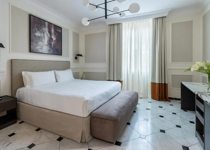 Baglioni Regina - The Leading Of The World